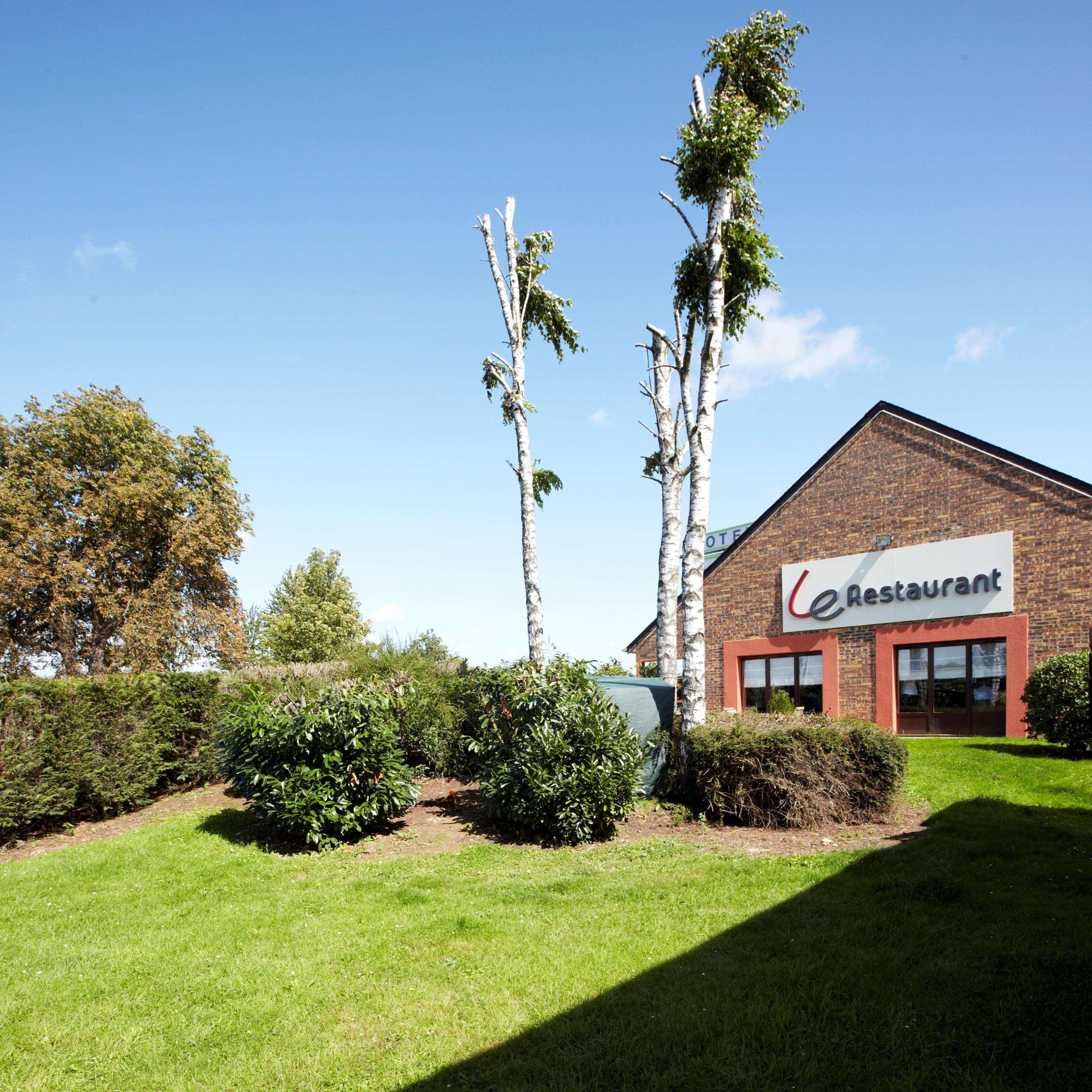 Campanile Rouen Nord - Mont-Saint-Aignan Hotel Exterior photo